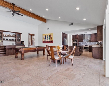10626 N Indian Wells Drive - Photo Thumbnail 5