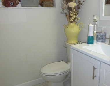 2763 W Dudley Dr Drive W - Photo Thumbnail 4