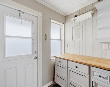 4700 Washington Street - Photo Thumbnail 6
