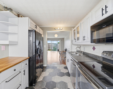 4700 Washington Street - Photo Thumbnail 7