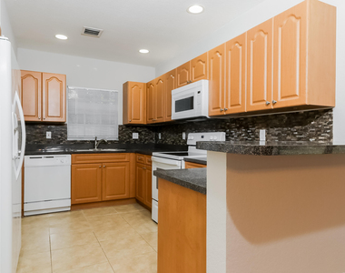 459 Sw Laconic Avenue - Photo Thumbnail 5