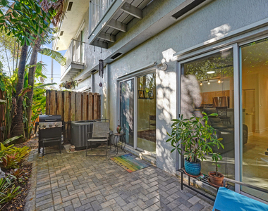 1743 Ne 4th Avenue - Photo Thumbnail 25