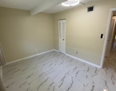1225 S Flagler Avenue - Photo Thumbnail 27