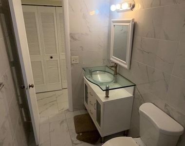 1225 S Flagler Avenue - Photo Thumbnail 9