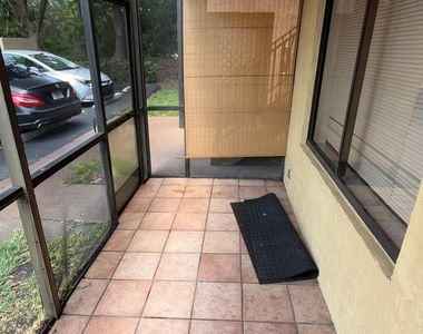 1225 S Flagler Avenue - Photo Thumbnail 29