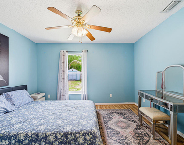1838 Se Genaro Terrace - Photo Thumbnail 15