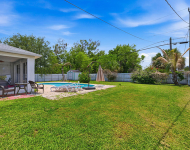1838 Se Genaro Terrace - Photo Thumbnail 21