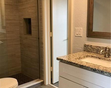 400 Wilma Circle - Photo Thumbnail 7