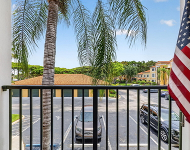 103 Yacht Club Way - Photo Thumbnail 30