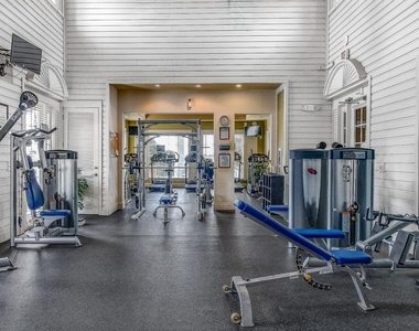 103 Yacht Club Way - Photo Thumbnail 45