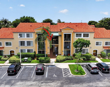 103 Yacht Club Way - Photo Thumbnail 31