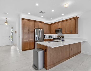 13570 Sw Starkissed Lane - Photo Thumbnail 13