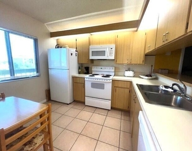 1701 Marina Isle Way - Photo Thumbnail 11