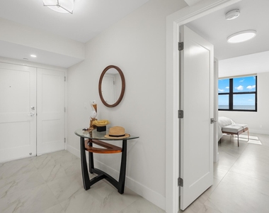 3400 N Ocean Drive - Photo Thumbnail 3