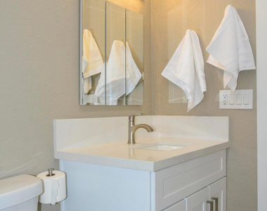 14801 N Agua Fria Drive - Photo Thumbnail 31