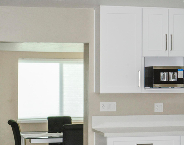14801 N Agua Fria Drive - Photo Thumbnail 10