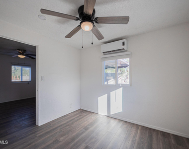 2537 E Willetta Street - Photo Thumbnail 10