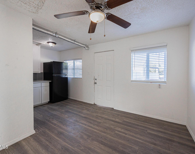 2537 E Willetta Street - Photo Thumbnail 7