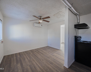 2537 E Willetta Street - Photo Thumbnail 5