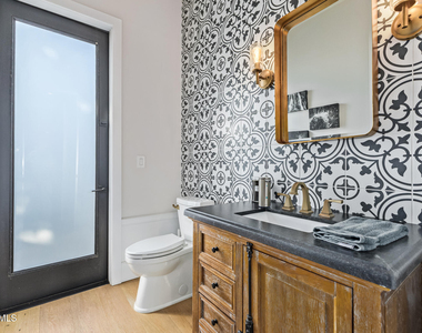 3810 E Campbell Avenue - Photo Thumbnail 8