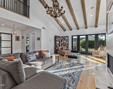 3810 E Campbell Avenue - Photo Thumbnail 32