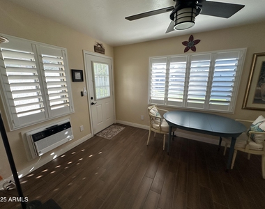 4328 E Capri Avenue - Photo Thumbnail 24
