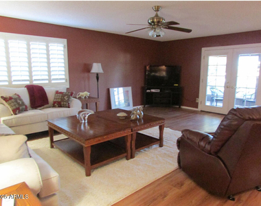 9438 E Michigan Avenue - Photo Thumbnail 3