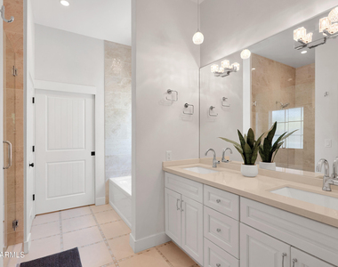 3229 E Campbell Avenue - Photo Thumbnail 35