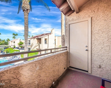 8787 E Mountain View Road - Photo Thumbnail 45