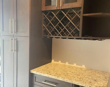 633 Sea Pine Way - Photo Thumbnail 20