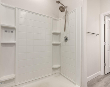 11204 W Mobile Lane - Photo Thumbnail 19