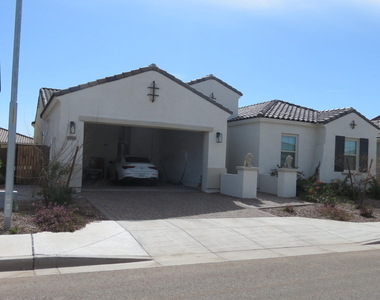 8543 W Palo Verde Drive - Photo Thumbnail 34
