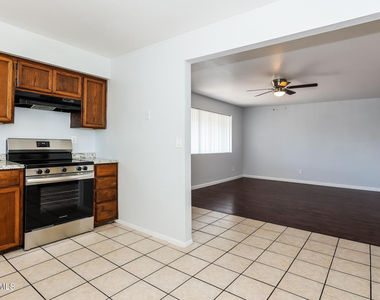 553 W Rio Salado Parkway - Photo Thumbnail 6