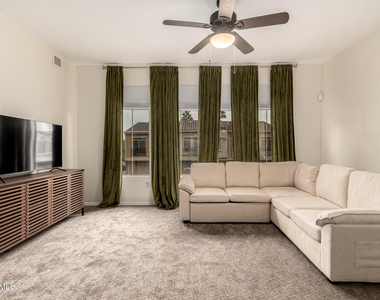 240 W Juniper Avenue - Photo Thumbnail 14