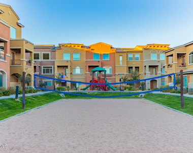 240 W Juniper Avenue - Photo Thumbnail 45