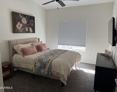 240 W Juniper Avenue - Photo Thumbnail 19