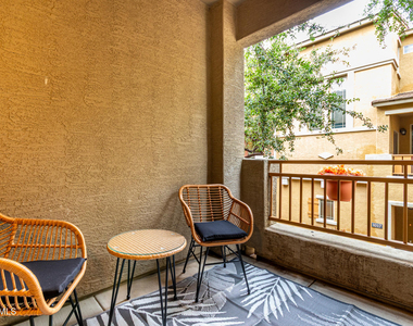 240 W Juniper Avenue - Photo Thumbnail 15