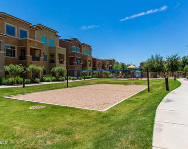 240 W Juniper Avenue - Photo Thumbnail 47