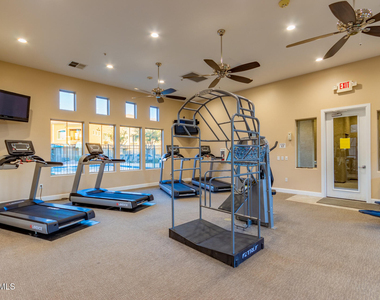 240 W Juniper Avenue - Photo Thumbnail 38