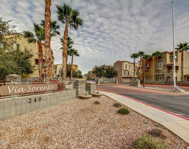 240 W Juniper Avenue - Photo Thumbnail 30