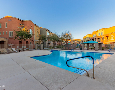 240 W Juniper Avenue - Photo Thumbnail 40