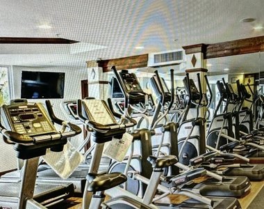 1801 N Flagler Drive - Photo Thumbnail 23