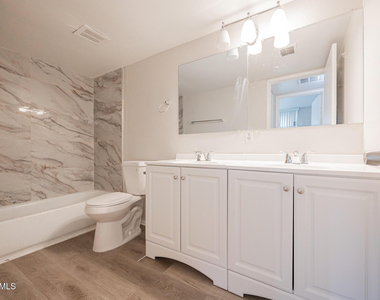 2352 E Broadway Road - Photo Thumbnail 8