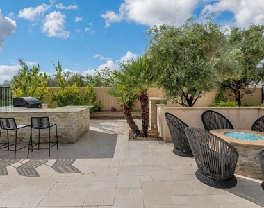5413 E Juniper Canyon Drive - Photo Thumbnail 27