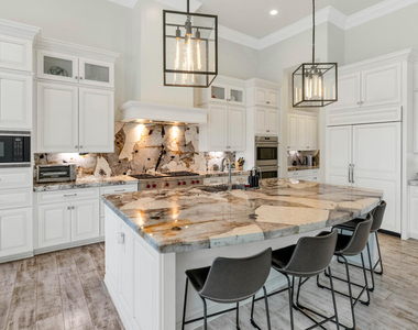 5413 E Juniper Canyon Drive - Photo Thumbnail 7