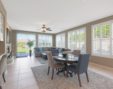 1740 W Bartlett Way - Photo Thumbnail 16