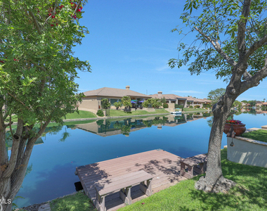 1740 W Bartlett Way - Photo Thumbnail 27