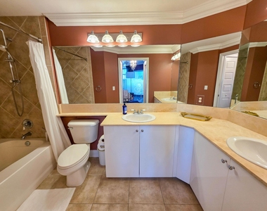 806 E Windward Way - Photo Thumbnail 16