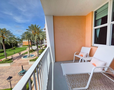 806 E Windward Way - Photo Thumbnail 20
