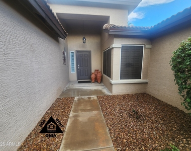 14750 W Avalon Drive - Photo Thumbnail 4